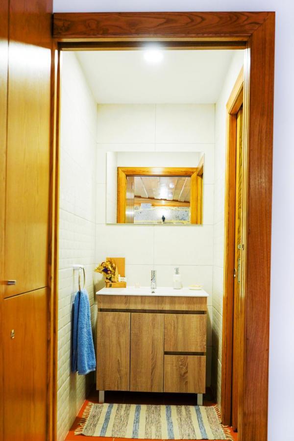 Casa Do Ribeiro Guest House Lago  ภายนอก รูปภาพ
